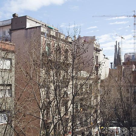 Go-Bcn Residence Sagrada Familia Барселона Экстерьер фото
