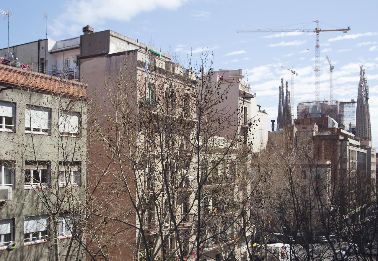 Go-Bcn Residence Sagrada Familia Барселона Экстерьер фото
