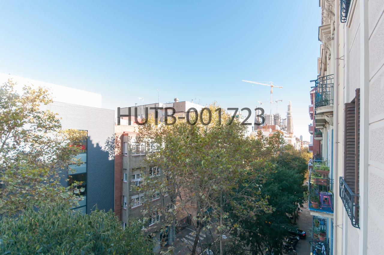 Go-Bcn Residence Sagrada Familia Барселона Экстерьер фото